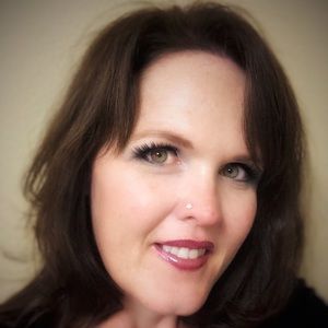 Meet your Posher, Abigail